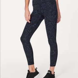 Lululemon running leggings with pockets